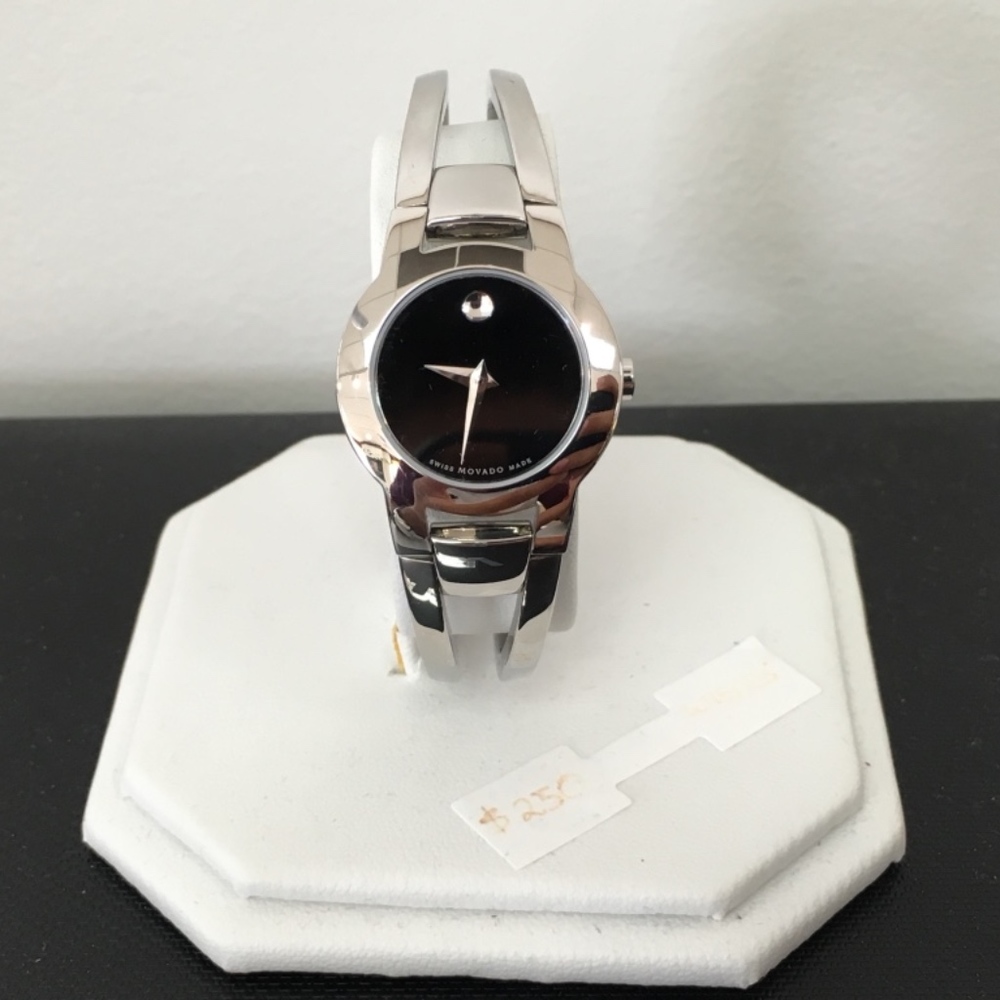 movado